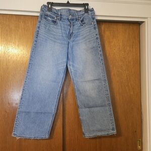 NWOT Womans American Eagle Wide Leg Strigid jeans 6 Short